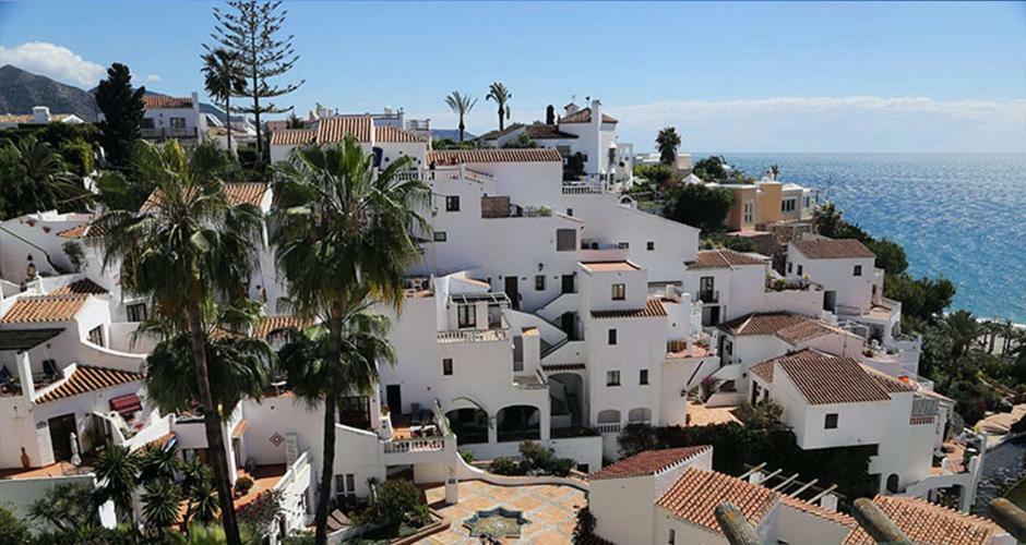 Hotel Bajamar Ancladero Playa Nerja Kültér fotó