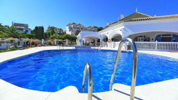 Hotel Bajamar Ancladero Playa Nerja Kültér fotó