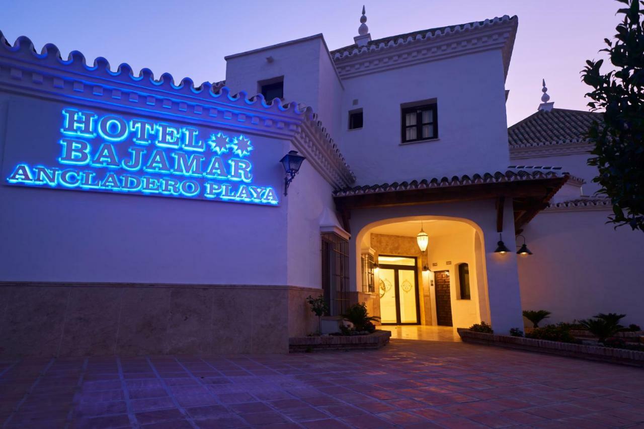 Hotel Bajamar Ancladero Playa Nerja Kültér fotó